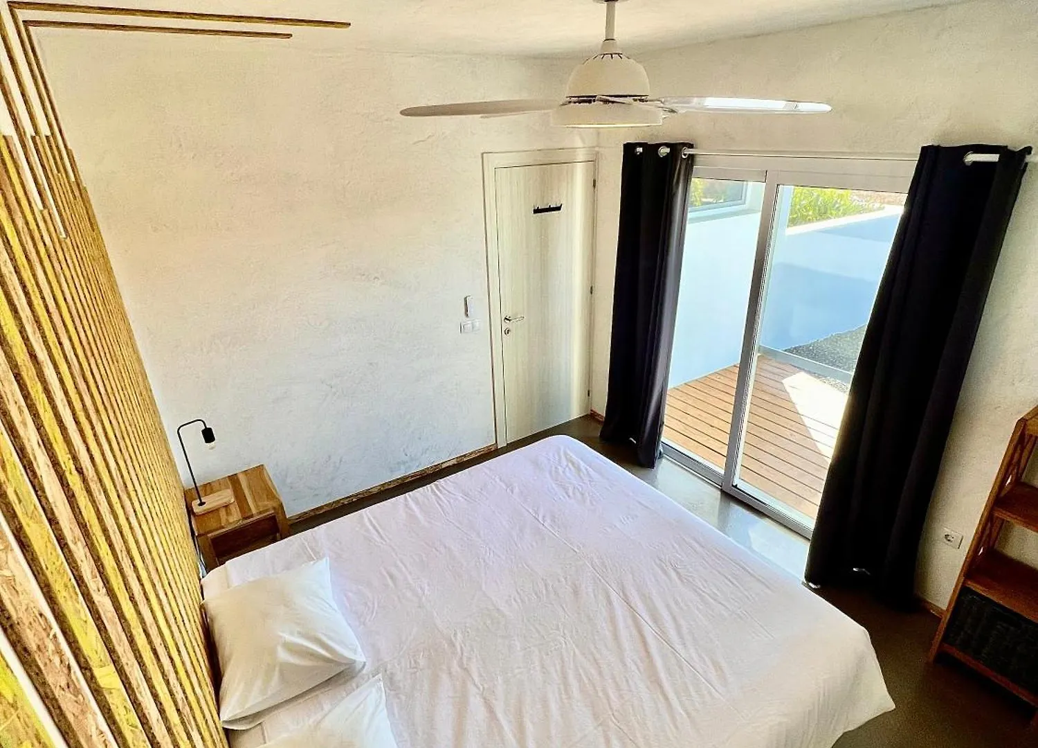 招待所 Vitamin Sea Guesthouse 拉哈雷斯 西班牙